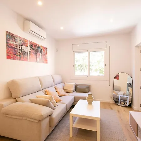 Lovely With 3 Bedroom * Cornella de Llobregat
