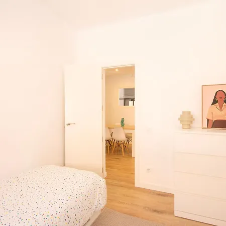 Apartment Lovely With 3 Bedroom *