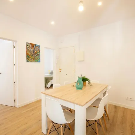 Apartment Lovely With 3 Bedroom