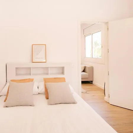 Lovely With 3 Bedroom Cornella de Llobregat